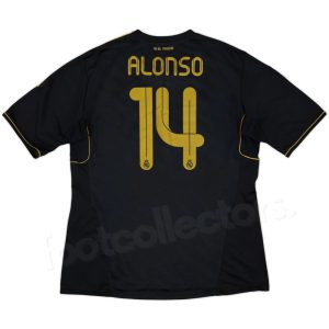 Maillot-Real-Madrid-Exterieur-2011-2012-Alonso-1.jpg Maillot Real Madrid Exterieur 2011-2012 Alonso